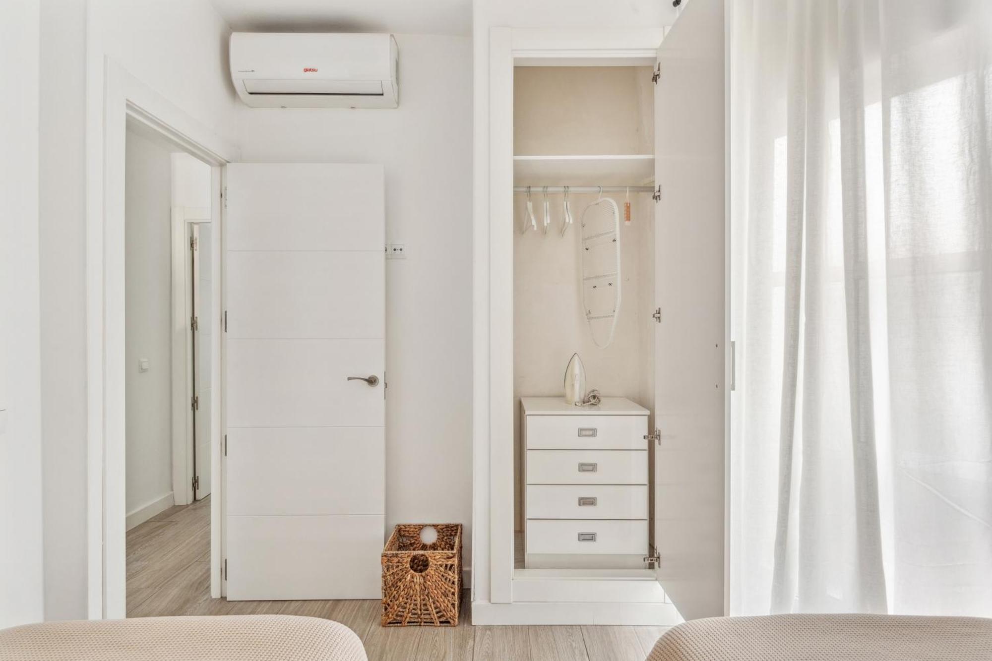 Epidemia & Quite Bedrooms By Ele Apartments Málaga Kültér fotó